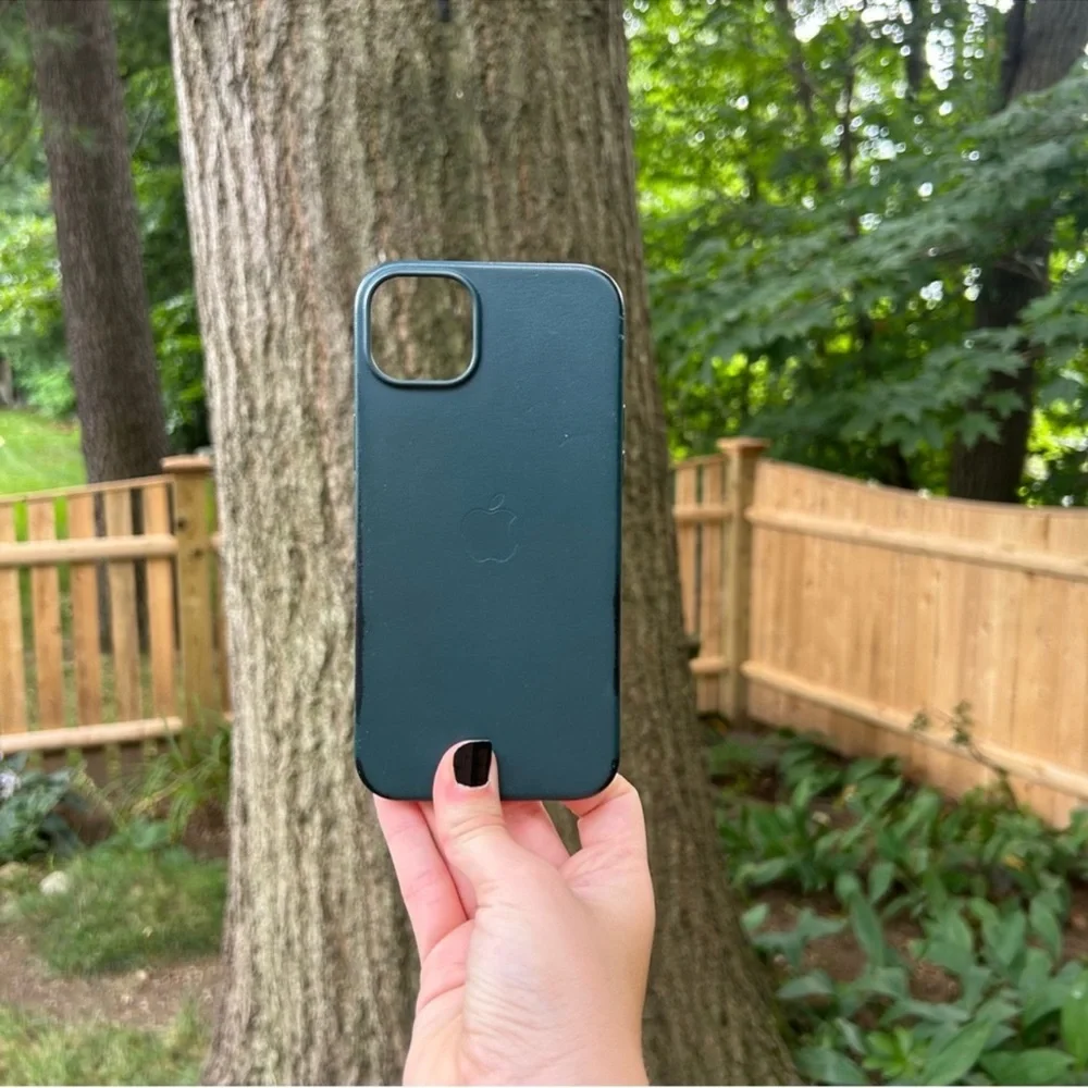 BUNDLE OF 4 iPhone 14 Plus Phone Cases